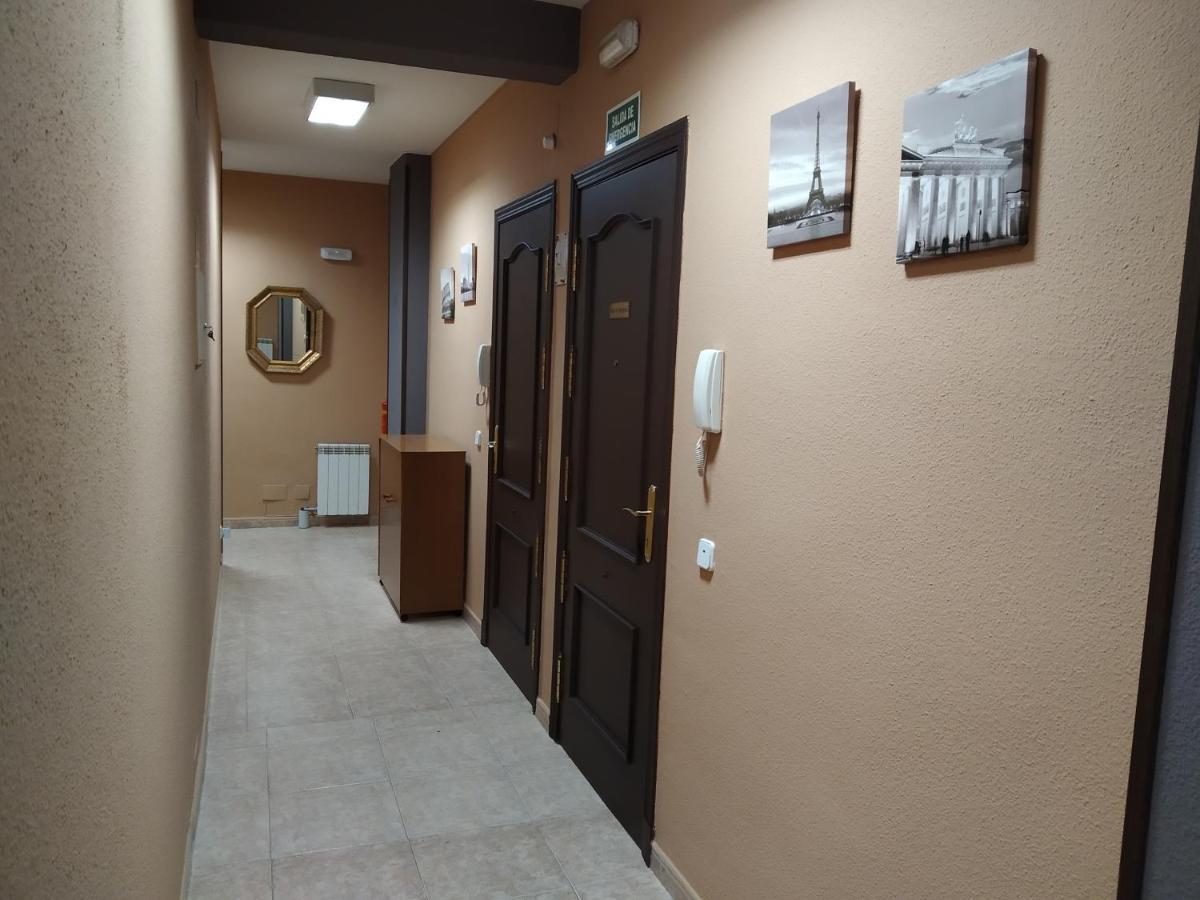 Hostal Dona Maria Валдеморо Екстериор снимка